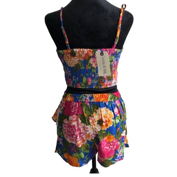 LOTTIE & HOLLY BOG COLLECTIVE FLORAL CROP TOP & SKORT‎ SET  BLUE PINK M-NEW - Picture 2 of 6